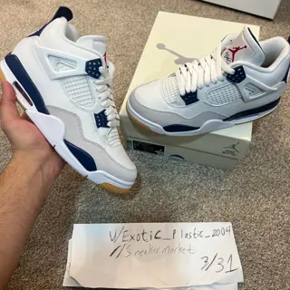 Brand new pairs Sizes: 3.5M-11.5M