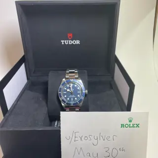 Tudor Black Bay 79030B Full Set + Jubilee Bracelet
