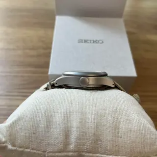 Seiko 5 Field Series SRPJ83