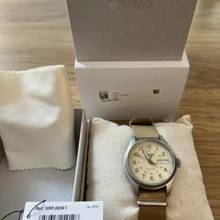 Seiko 5 Field Series SRPJ83