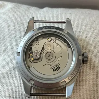 Seiko 5 Field Series SRPJ83