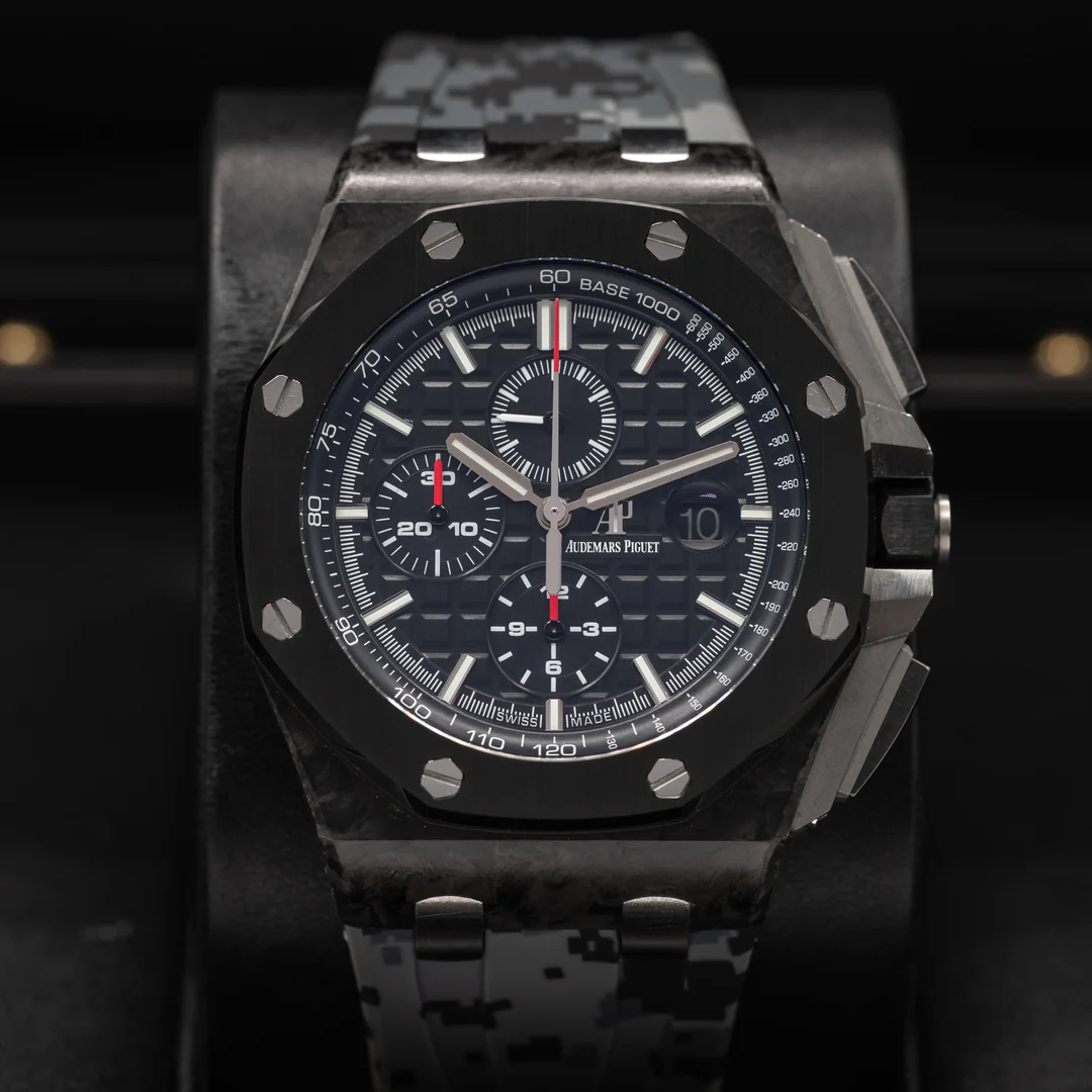 Audemars Piguet Royal Oak Offshore in Forged Carbon, 44mm Ceramic bezel ...