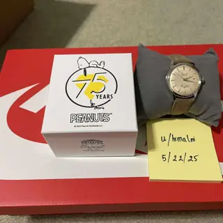 Orient x peanuts 75th anniversary bambino 38mm ra-ac0m17g