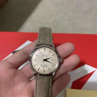 Orient x peanuts 75th anniversary bambino 38mm ra-ac0m17g