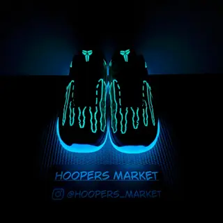 New w box. Size 10- Nike Kobe 5 protro X-ray