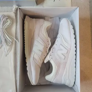 Kith 997.5 MiUSA White Marshmallow Angora Men's Size 9.5 $210 Shipped