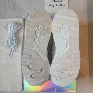 Kith 997.5 MiUSA White Marshmallow Angora Men's Size 9.5 $210 Shipped