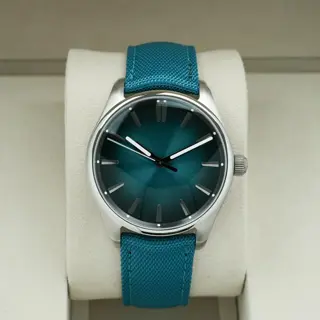 H. Moser & Cie. Pioneer Centre Seconds 43mm Mega Cool Blue Lagoon 3200-1214 Complete