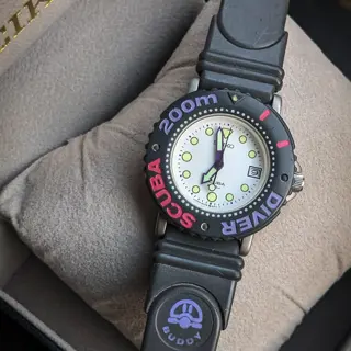 Rare Vintage 1989 "BUDDY" SEIKO Scuba Diver, QUARTZ 200M Watch colorful and seldom-seen 5h25-6a1b