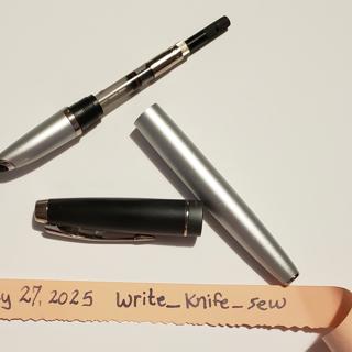 Parker 100, Opal/Silver- broad