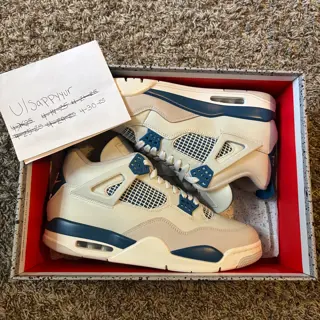 Jordan 4 Military Blue 2024 size 10.5 $165