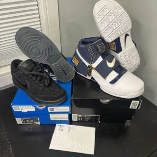 LeBron soldier 1 think 16 25 straight sz 11 DS og all $240 nike dunk low undft sz 6 VNDS Og all $100 price reduction