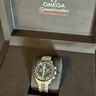 Omega Speedmaster Professional Moonwatch – 3861