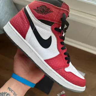 Jordan 1 Origin Story size 11.5, condition 8/10 - $290 SHIPPED and fees included!