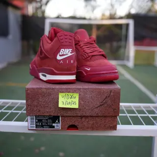 DS AJ4 Brick By Brick Size 9 $430