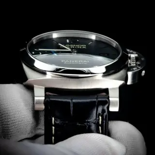 2022 Panerai PAM01312 – Closed Case Back – Near Mint – Full Set