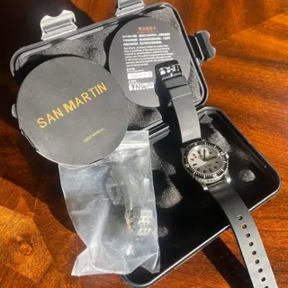 San Martin SN0012 (full lume dial)