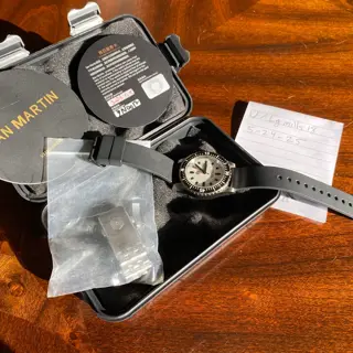 San Martin SN0012 (full lume dial)