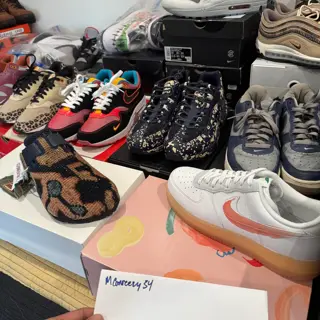 Various pairs, Nike, Jordan, etc ($70+)