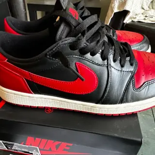 Jordan 1 low Bred 2015, military blue 4, Cherry 12s, terminator high, Corporate air ships, size 10.5-11