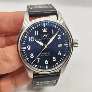 IWC Pilot's Watch Mark XX IW328203 $3,800