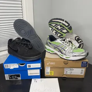 Nike dunk low undefeated worn 1x Sz 6 $100 asics gel-kayano 14 lime Sz 8.5M $160