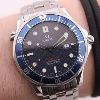 2010 Omega Seamaster 2221.80 Full Size Quartz