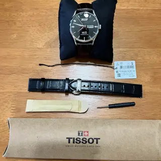 Tudor 1926 41mm , Tissot Visodate Powermatic 80 42mm, Dan Henry 1962 39mm Evil Panda