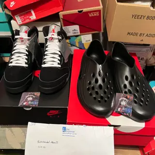 Jordan 5 black metallic reimagined size 11 brand new $400 shipped Nike reactx rejuven8 triple black size 13 brand new $100 shipped