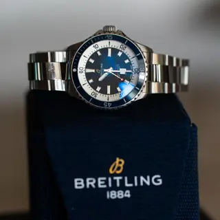Breitling Superocean Automatic 42mm in Blue dial.