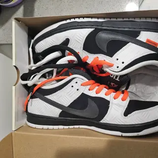 Nike SB Tightbooth- Used- 11M