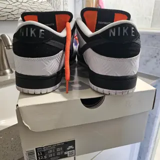Nike SB Tightbooth- Used- 11M