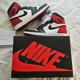 Jordan 1 Retro Black Toe (2016) Size 9.5M $360 shipped