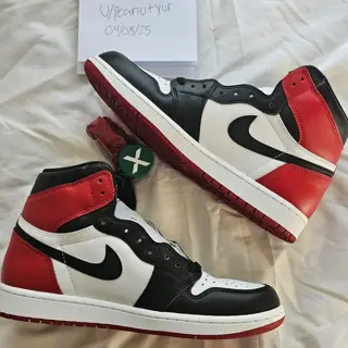 Jordan 1 Retro Black Toe (2016) Size 9.5M $360 shipped