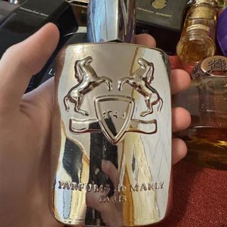 Fragrance declutter (Bottle)