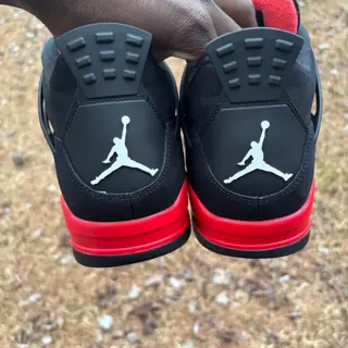Jordan 4 red thunder size 12 $235‼️