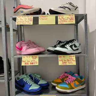 TAKING OFFERS | Check pics for details | SZ 9, SZ 9.5, SZ 10, SZ 10.5 | Jordans, Dunks, Yeezy, Adidas, Air Max, Crocs, and Collabs | $30 - $320