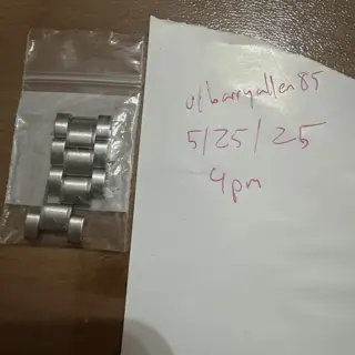 Omega Speedmaster Pro screw links from bracelet (prev gen)