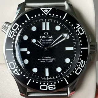 Omega Seamaster SMP300 - New Black Dial + Mesh Bracelet - 210.30.42.20.01.010 - Full Set