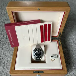 Omega Seamaster SMP300 - New Black Dial + Mesh Bracelet - 210.30.42.20.01.010 - Full Set