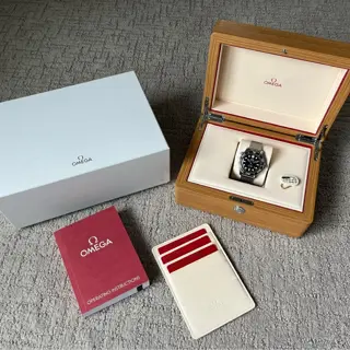 Omega Seamaster SMP300 - New Black Dial + Mesh Bracelet - 210.30.42.20.01.010 - Full Set