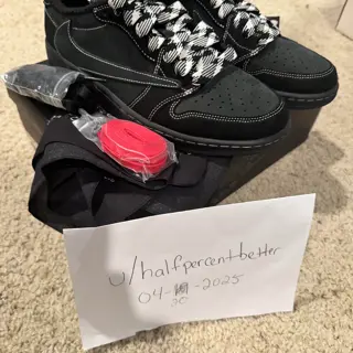 Jordan 1 Low Travis Scott Phantom size 10.5. Super clean OG all: $700 shipped and invoiced.