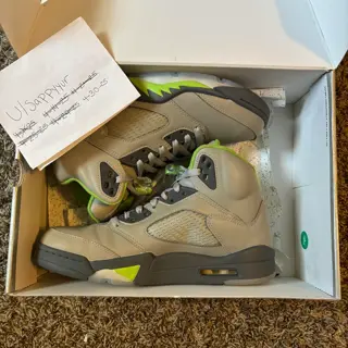 Jordan 5 Green beam size 9 $85