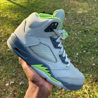 Jordan 5 Green beam size 9 $85