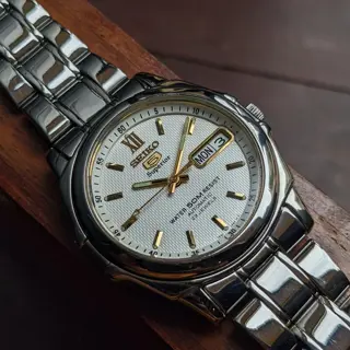 Rare Seiko 5 Superior Automatic ⚙️ Textured Dial - English & Arabic DayWheel with Original Bracelet & AM Leather Strap from April 1998 🗓️ for sale 💵 $275 (Shipped) 🚢 Video Attached 📽️