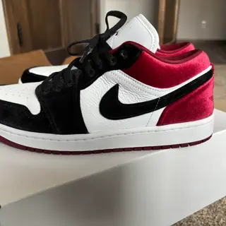 Women’s 12 Jordan 1 low Velvet Black Toe