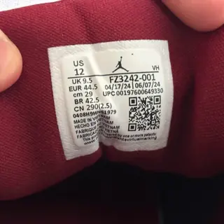 Women’s 12 Jordan 1 low Velvet Black Toe