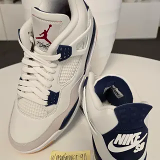 US11 Nike SB x Jordan 4 Navy $340 Shipped OBO