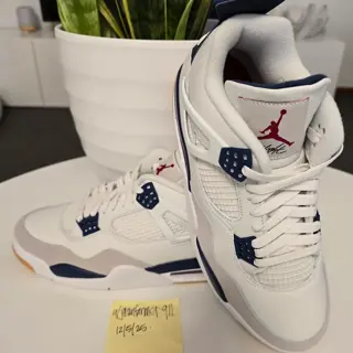 US11 Nike SB x Jordan 4 Navy $340 Shipped OBO