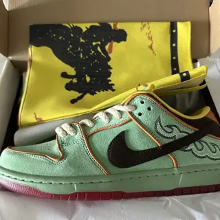 Nike SB Dunk Low Pro ‘Tourmaline’ Size 9